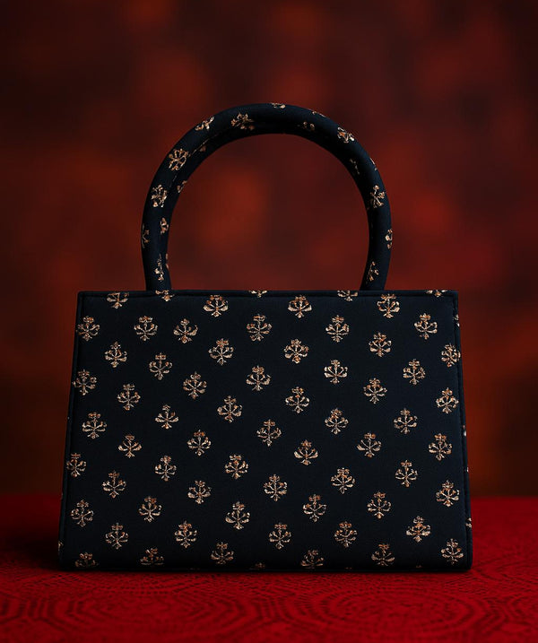 Sadabahar Noir Handbag